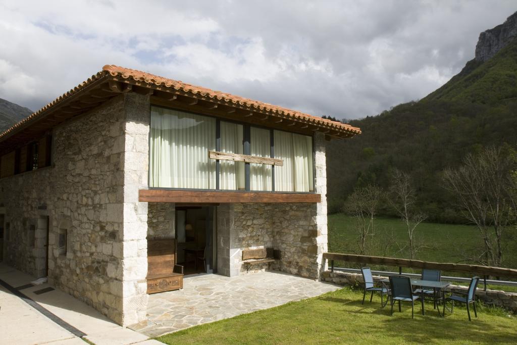 Apartamentos Rurales El Lleron Caso Dış mekan fotoğraf